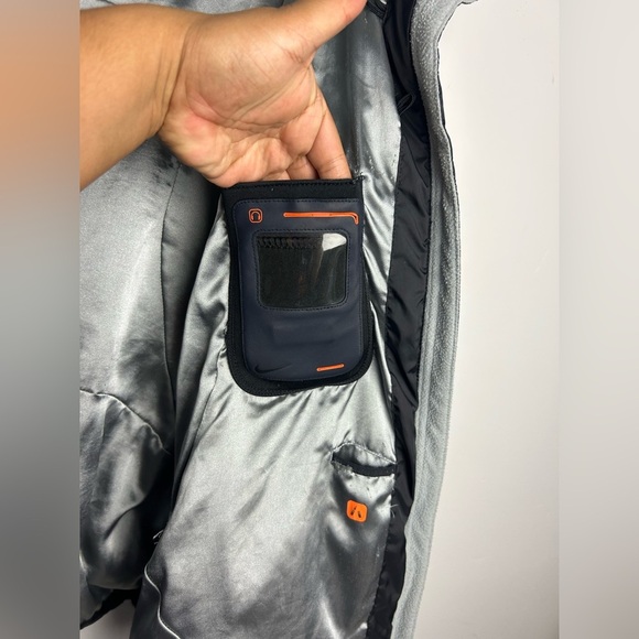 VTG Y2K Nike Puffer Duck Down Jacket Size XL Center Whoosh Black Womens Comfy - Picture 14 of 16